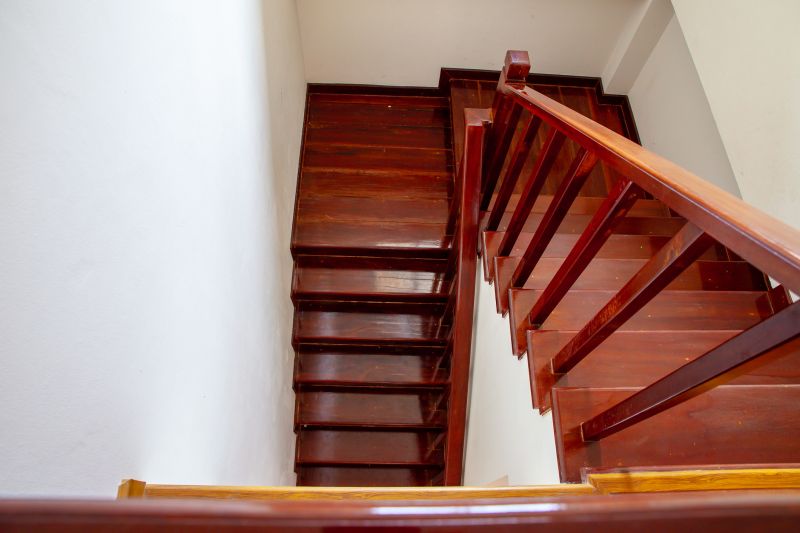 Oak Stairs Refinishing